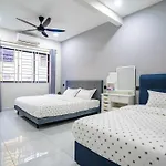 668Homestaytmn Sentosa大丰18Bed Near Mid Valley